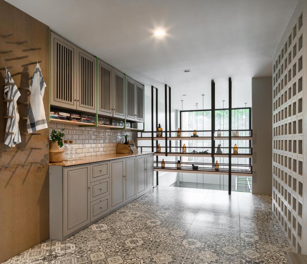 Sugar Ohana Poshtel شاطئ كاتا المظهر الخارجي الصورة